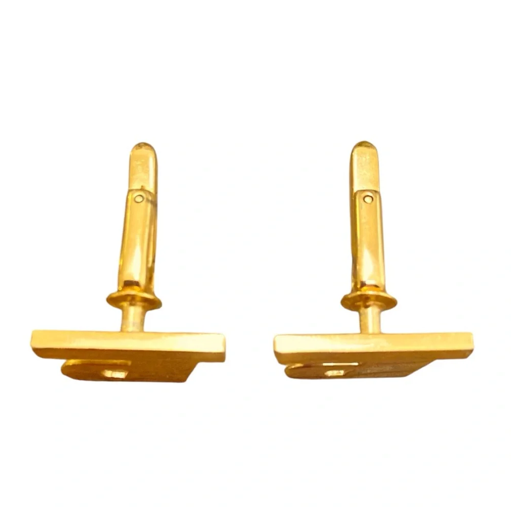 Letter P Men’s Gold Tone Vintage Cuff Links